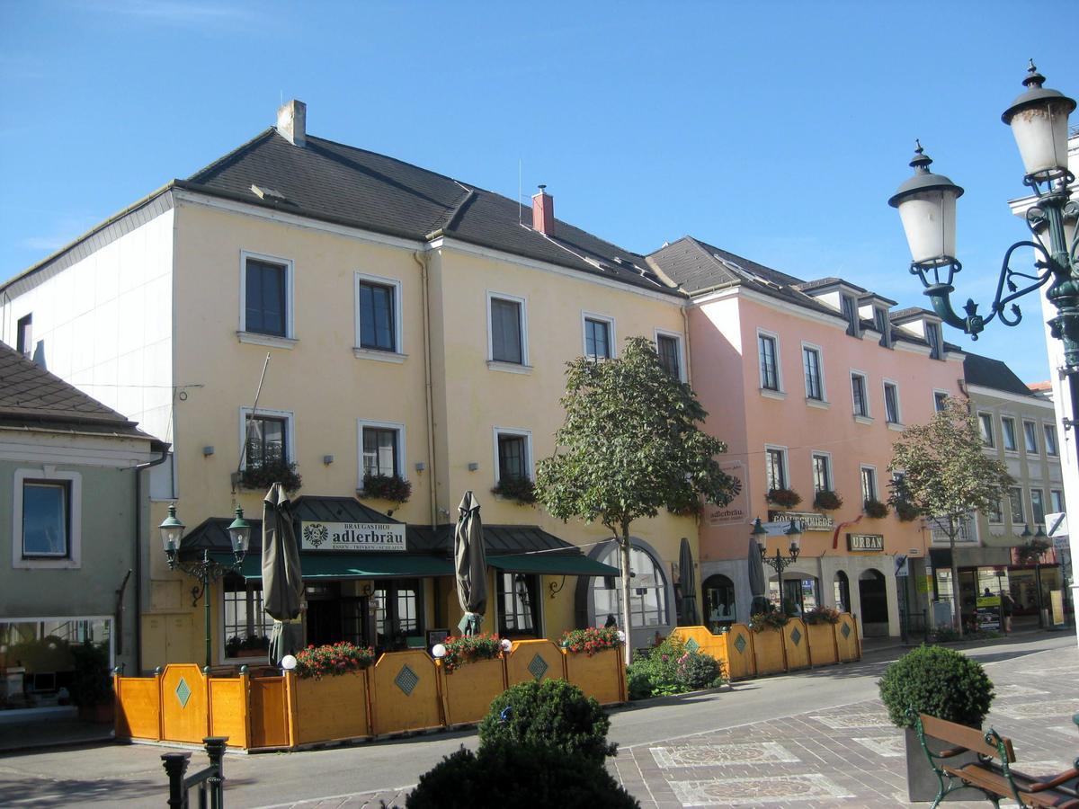 Zum Schwarzen Adler Apartment Tulln An Der Donau Bagian luar foto